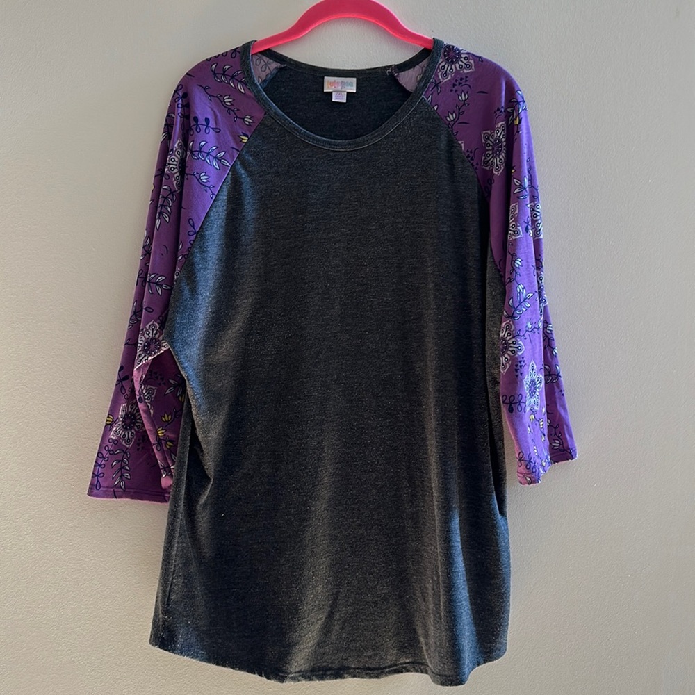 LulaRoe baseball style tunic top. Size is 2XL